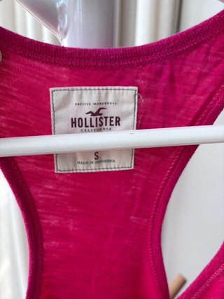 Top sin mangas fucsia Hollister Talla S