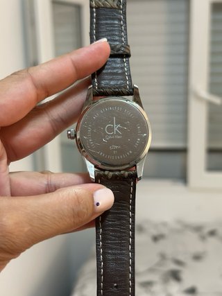 Reloj Calvin Klein Correa Marrón y Esfera Plata