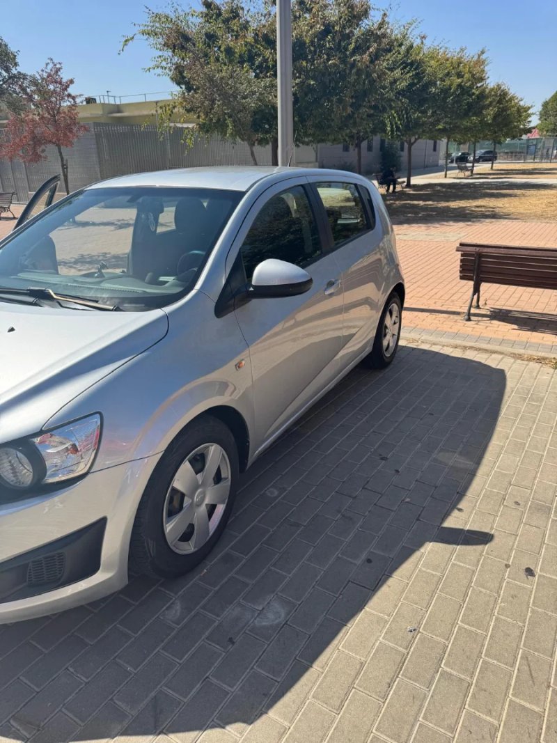 Chevrolet Aveo 2012 - foto 1