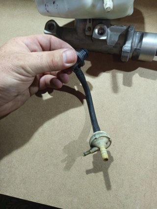 Bomba de freno Ford Mondeo 2006
