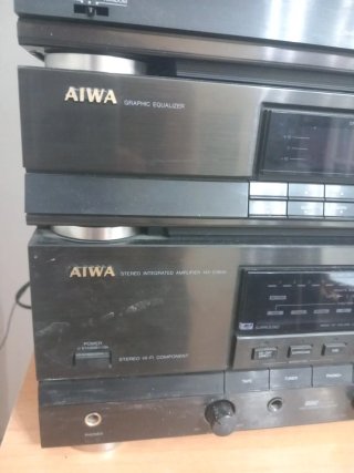 Torre musicale a catena Aiwa con giradischi