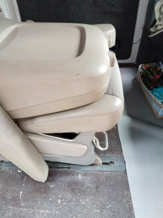 Asiento Individual Viano 639