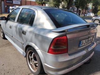 Opel Astra 2000