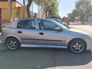 Opel Astra 2000