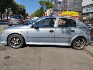 Opel Astra 2000