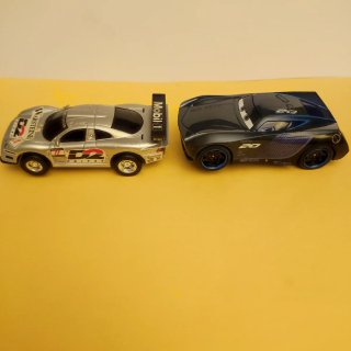 Lote 2 Coches Slot Mercedes y Rayo