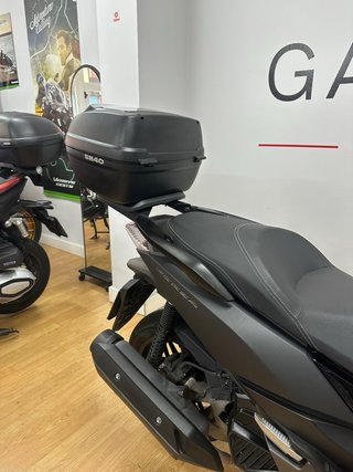 Honda Forza 125 Negra