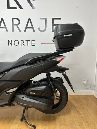 Honda Forza 125 Negra