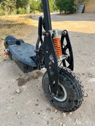 Patinete eléctrico todoterreno