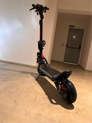 Patinete Eléctrico Negro