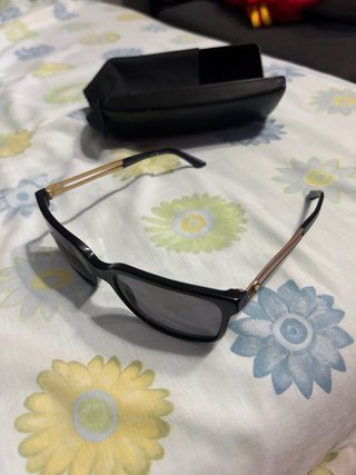 Gafas de sol Versace originales negras y doradas