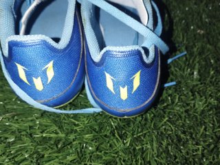 Botas de fútbol Messi niño talla 34