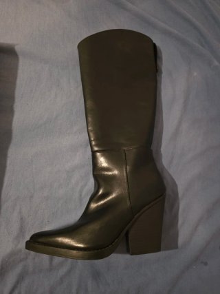 Botas de cuero negras estilo texanas – Talle 36
