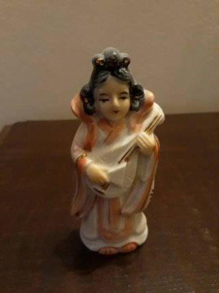 Joyerito y figurita Geisha de porcelana