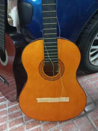 Pareja de guitarras clásicas