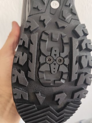 Zapatos Ciclismo MTB N°43,  NUEVOS ESTRENAR 24€