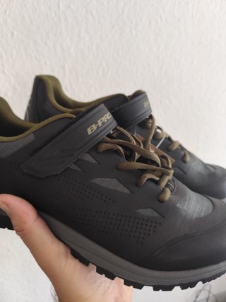 Zapatos Ciclismo MTB N°43,  NUEVOS ESTRENAR 24€