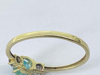 anillo oro 18k con piedra con circonita,topacio