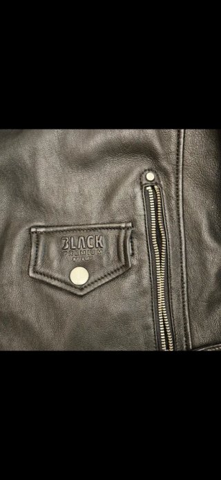 Chaqueta cuero XL calavera relieve