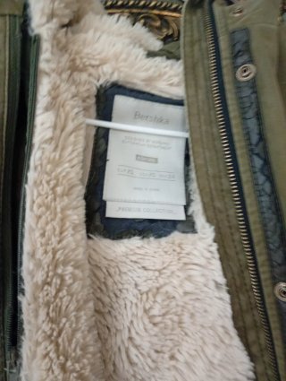 Chaqueta Parka Bershka Borrego Talla S