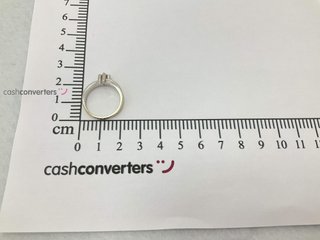 anillo oro 18k con piedra