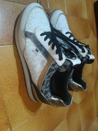 Zapatillas ORIGINALES.!! Michael Kors