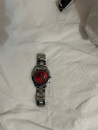 Reloj ORUSS esfera roja y pulsera plateada