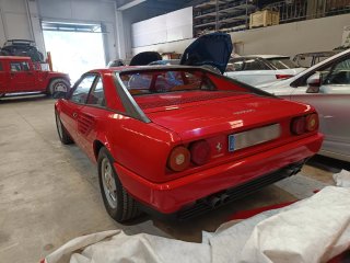 Ferrari Mondial 1989