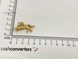 colgante oro 18k