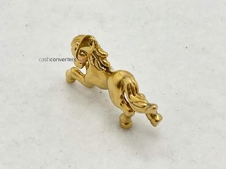 colgante oro 18k