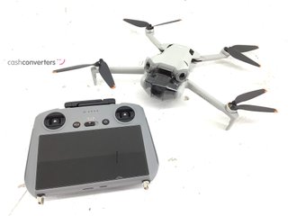dron con camara dji mini 4 pro (dji rc-n2)