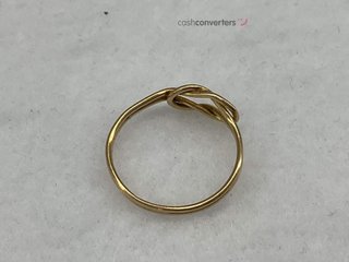 anillo oro 18k