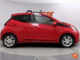 Toyota Aygo 1.0 70 x-play