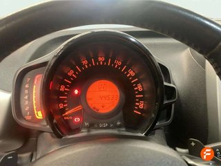 Toyota Aygo 1.0 70 x-play