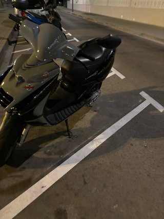 Beta Ark 49cc Scooter