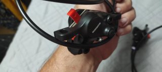 Frenos Shimano MT200 Hidráulicos