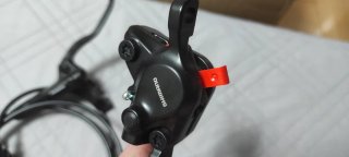 Frenos Shimano MT200 Hidráulicos