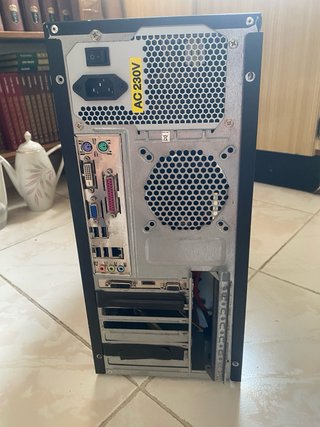 TORRE PC ORDENADOR