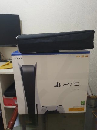Consola PS5 825GB + 1TB SSD + GTA V + REGALOS
