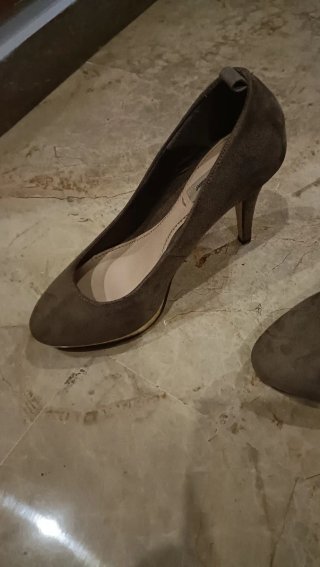 Zapatos de tacón rojos, negro o marron