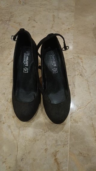 Zapatos de tacón rojos, negro o marron