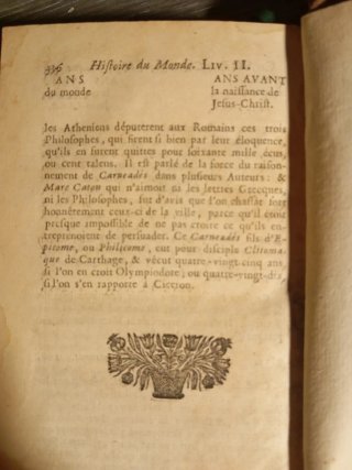 1689 Historia del mundo. Plena piel.