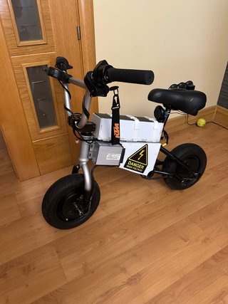 Mini BMX Eléctrica Doble Motor