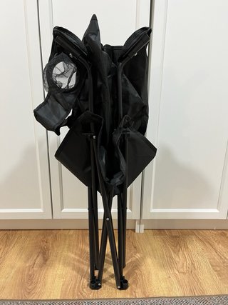 Silla plegable negra NUEVA
