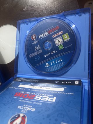 Lote PS4: FIFA 19, FIFA 20 y PES 2016