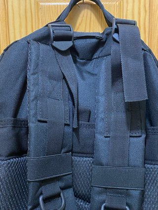 Mochila militar negra 50L