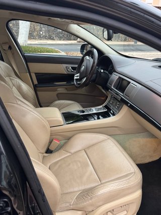 Jaguar XF 2010 3.0 V6 Diesel 275 CV Automático