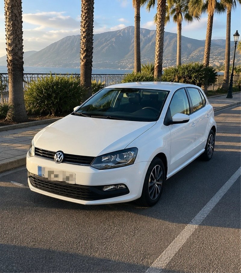 Volkswagen Polo 2015 - foto 1