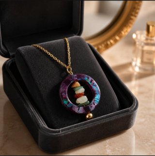 Colgante círculo piedras colores y cadena chapado
