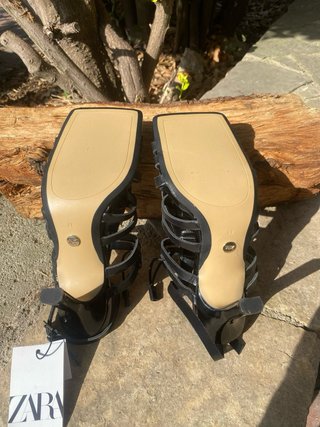 Sandalias Zara Piel Talla 37 Negras